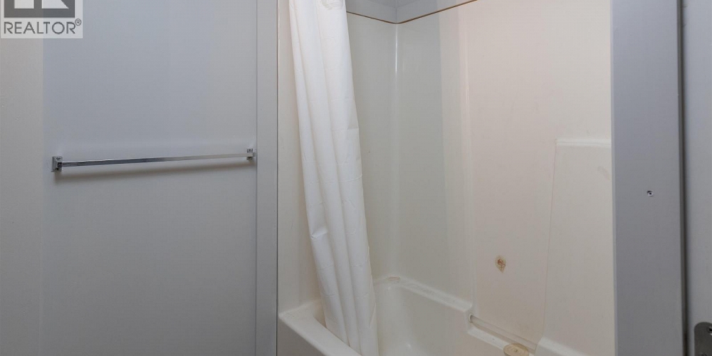 4821 PARK AVENUE Terrace Photo 20 4821 PARK AVENUE Terrace Photo 20